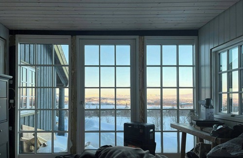 Oystre Slidre House | Mountain Bliss with a View – Summer and Winter