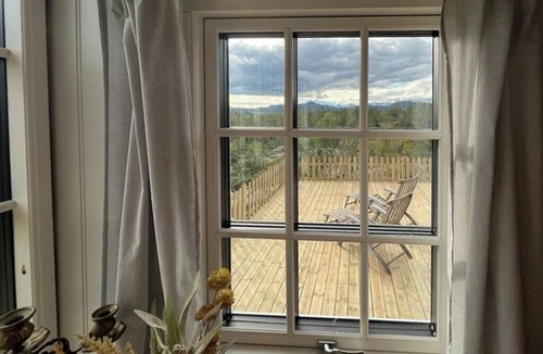 Oystre Slidre House | Mountain Bliss with a View – Summer and Winter