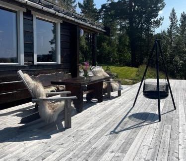 Orkdal House | Mountain Cabin By Hundsåvatnet With Large Veranda