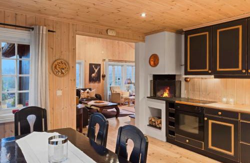 Nord-Aurdal House | Mountain cabin in Aurdal Fireplace Sauna 1000 meters above sea level