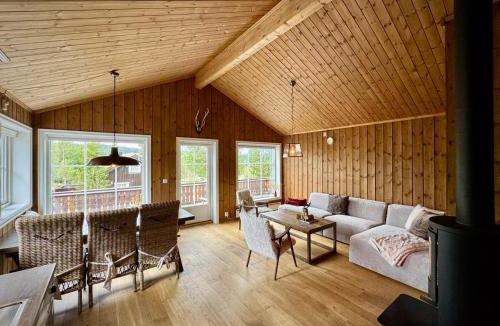 Nes House | Mountain Cabin Nesfjellet Sauna, Hot Tub & Skiing