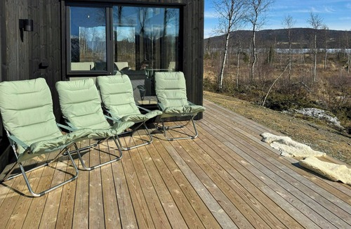 Gol Municipality House | Mountain cabin with beautiful lake view