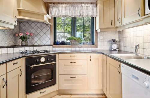 Atra House | Mountain Cabin With Great Views