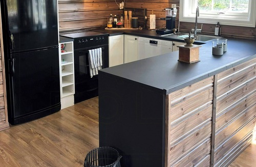 Tørdal House | Mountain cabin with jacuzzi in Gautefall