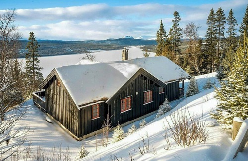 Gala House | Mountain cabin with panoramic views at Gålå