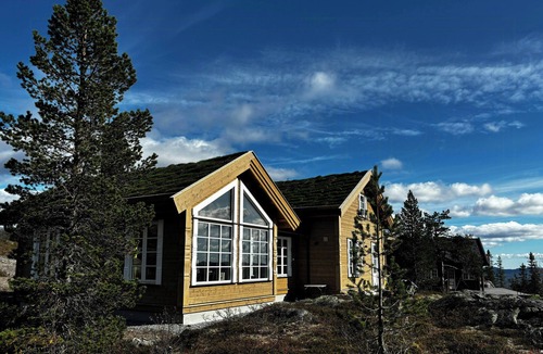 Etnedal House | Mountain cabin with panoramic views in Valdres