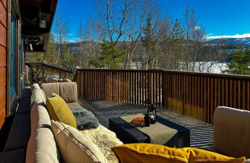Orkdal House | Mountain Cabin With Private Dock By Søvatnet