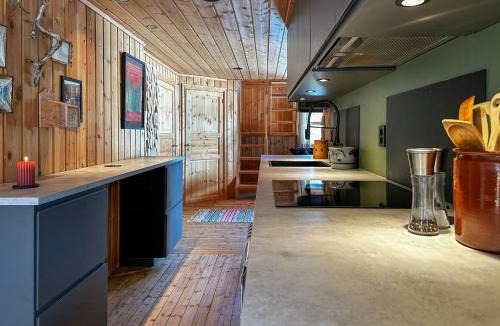 Orkdal House | Mountain Cabin With Private Dock By Søvatnet