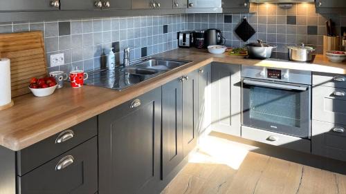 Vestre Slidre House | Mountain Cabin With Sauna And Jotunheimen Views