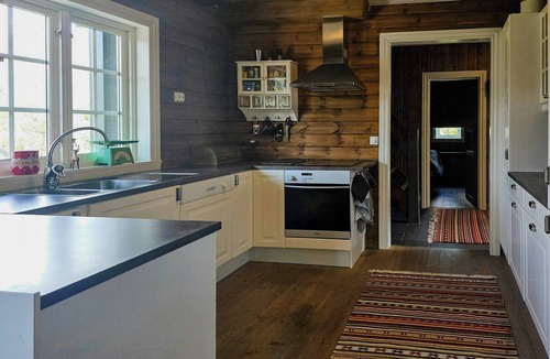 Hjartdal House | Mountain cabin with views of Bonsenås