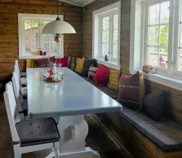 Hjartdal House | Mountain Cabin With Views Of Bonsenås