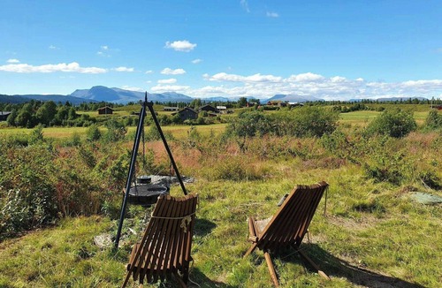 Kamben House | Mountain cabin with wood-fired sauna and a view