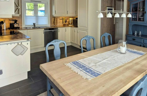 Kamben House | Mountain gem with ski in and out at Golsfjellet