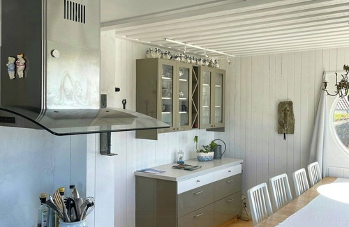 Ronnang House | Mountain house overlooking Rönnäng archipelago