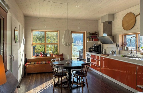 Are House | Mountain house with lakeview for large families