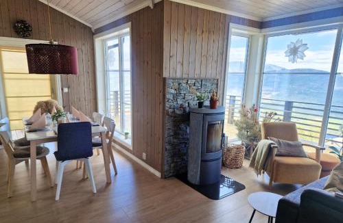 Kviteseid House | Mountain Ski Cabin with Sauna & Scenic Views