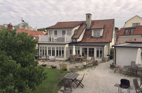 Innerstaden Bed & Breakfast | Mullbärsgården Bed & Breakfast
