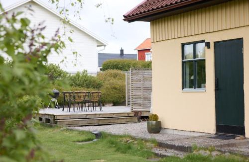 Ulricehamn Apartment | Mysig lägenhet i eget hus nära Lassalyckan