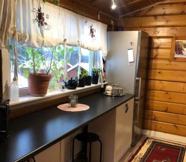 Torsby Villa | Mysig timmerstuga med braskamin nära Hovfjället
