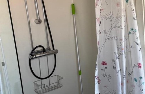 Oskarshamn House | Mysigt torp på bondgård