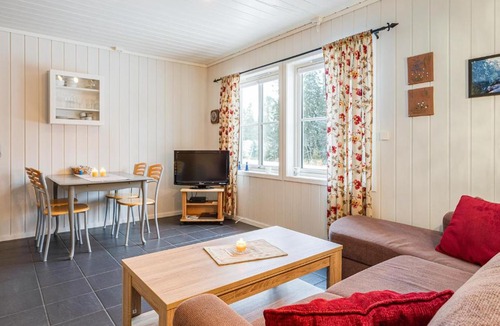 Loten Municipality House | Natur & Ski · 2 sov · Elbillader · 60 min OSL