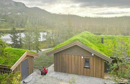 Sigdal Municipality House | Nature-Close Cabin By The Water