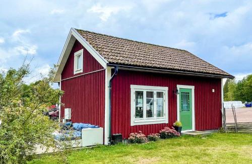 Berga House | Nature Retreat on Farm in Berga