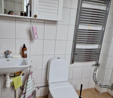 Uppsala Bed & Breakfast | Naturnära enkel rum B&B i Uppsala Ramstalund