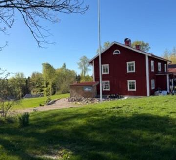 Or Villa | Naturskönt boende nära sjö