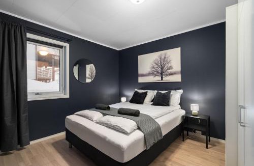 Tromso Apartment | Near Downtown - Large Beds - Free Parking