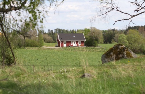 Ingatorp House | Near Katthult and Vimmerby. Eig. Playground, super place, Near lake