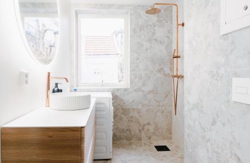 Bergen City Centre Apartment | New Apartment in Historical street