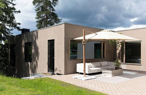 Ullern House | New-build house with garden near Lysakerelva