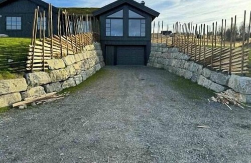 Gol Municipality House | New cabin with views of Tisleiefjorden