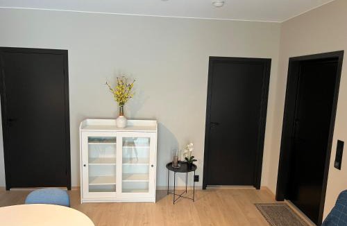 Ytrebygda Apartment | New & Modern apartment in a quiet area with Free Parking