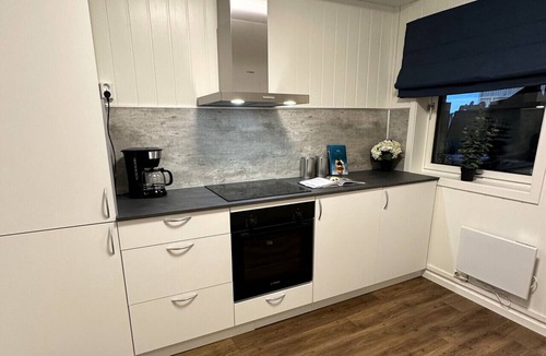 Tromso Apartment | New renovated appartment in the city with kitchen and 3 bedrooms - Dorado