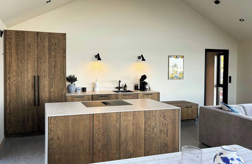 Kolbjørnsvik House | New Scandinavian cabin with sea views on Hisøy