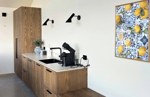 Kolbjørnsvik House | New Scandinavian cabin with sea views on Hisøy