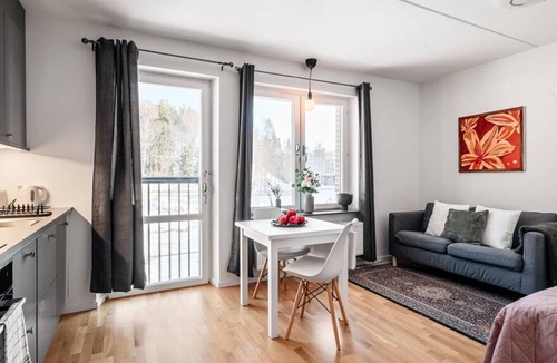 Jakobsberg Apartment | New Stylish Local Apartment in Barkarbystaden