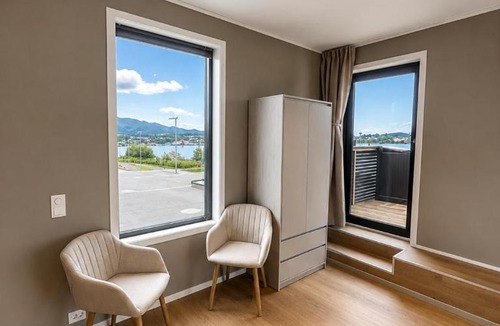 Kristiansund Villa | Newly built architecturally designed atrium house