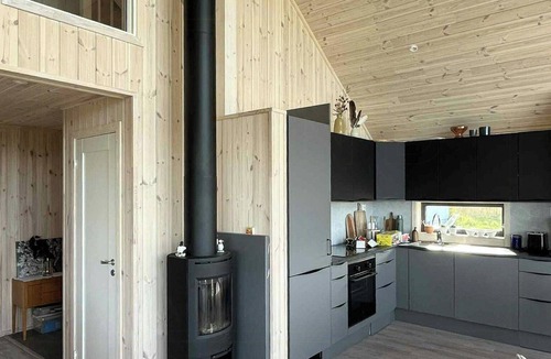 Andoy House | Newly built cabin on Andøya with northern lights