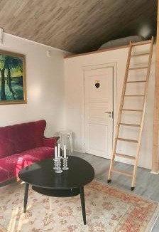 Karlsborg Municipality House | Newly Built Cottage By The Shore Of Lake Vättern