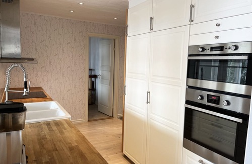Jarnforsen House | Newly built cottage located on a lake plot by Lake Flaten | SE05035