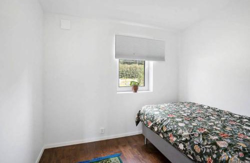 Obbola Villa | Newly Built House with Free Parking in Scenic Nature