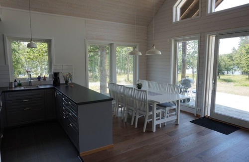 Sissehult House | Newly built modern house solely located directly by the lake with its own dock and boat