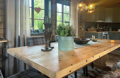 Sjusjoen House | Newly renovated cabin by Sjusjoen ski slopes