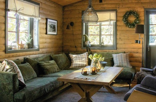 Sjusjoen House | Newly renovated cabin by Sjusjoen ski slopes