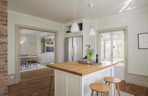 Appelviken Villa | Newly Renovated Villa in Bromma, 4BR, Terrace