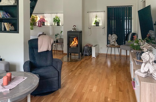 Valle Apartment | Nice apartment in Rysstad with WiFi