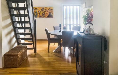 Valle Apartment | Nice Apartment In Rysstad With Wifi